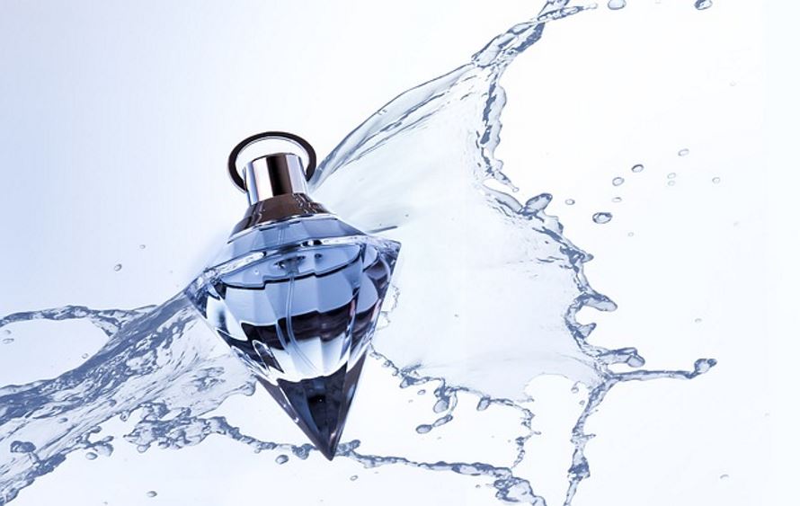 Interesuje nas Giorgio Armani Si? – dowiedz się, czym różni się woda toaletową od perfumowanej?