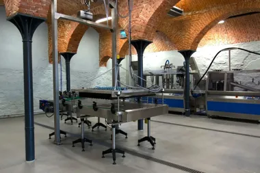 Chemia techniczna w utrzymaniu ruchu - jak dobierać produkty do zastosowania?
