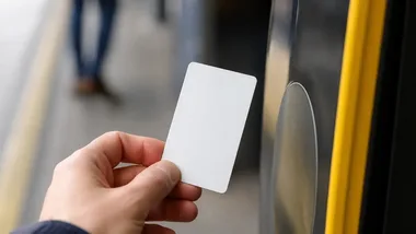 W Rybniku opiekun nie potrzebuje już własnej e-karty. Zmiana w autobusach