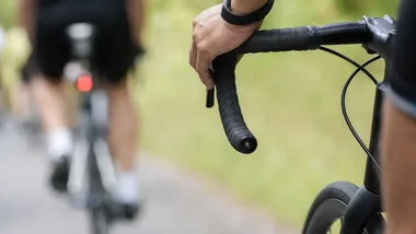 Ponad 50 rowerzystów ruszyło na trasę. Rajd miał 21 km