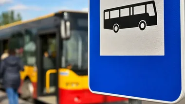 Darmowy autobus na cmentarz przy Rudzkiej. Zmiany w kursowaniu w Rybniku