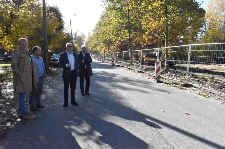 Centrum przesiadkowe za 6,8 mln zł. W Leszczynach powstaną 51 miejsc