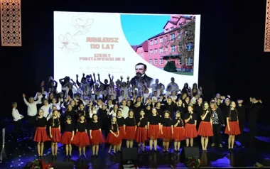 110 lat SP 5. Jubileusz pokazał, że szkoła to przede wszystkim ludzie