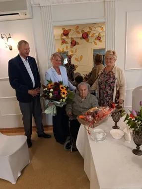 Marianna Śmigielska ma 100 lat. Jubileusz świętowała z rodziną